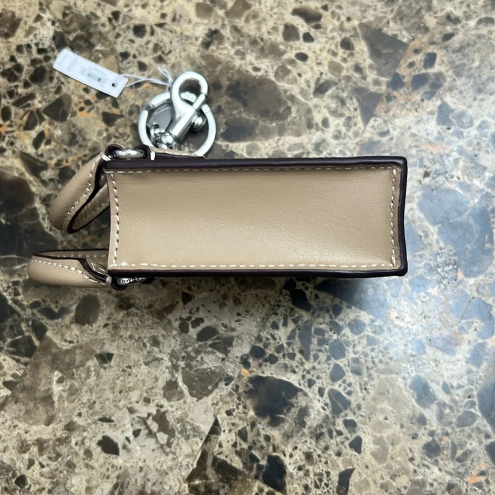 Coach Tan Mini Bag. Keychain/Purse Charm. - Picture 3 of 11
